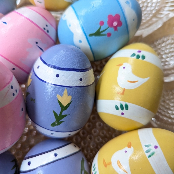 Vintage Lillian Vernon Pastel Hand Painted Wood Easter Eggs| Duck Rabbit - Dozen - Picture 14 of 15